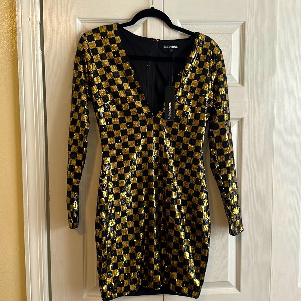 Black and gold sequins cocktail dress